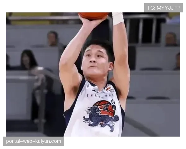 山东新援琼斯曾在日本B联赛获盖帽王 护框能力成球队期待